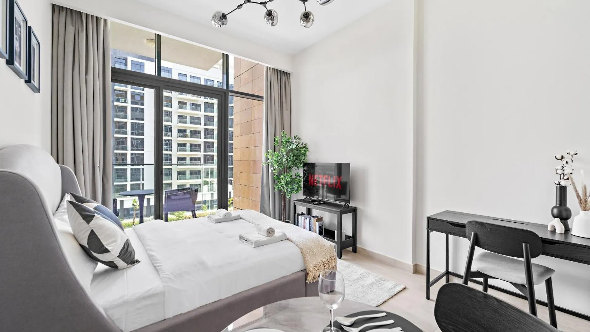 Vayk - Chic Studio In A Prime Meydan Location دبي